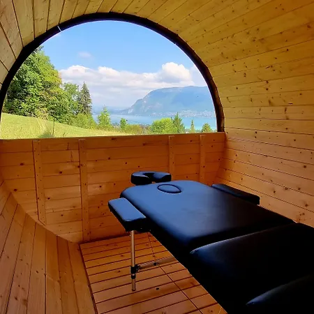 Les O D'annecy Pensión 4*